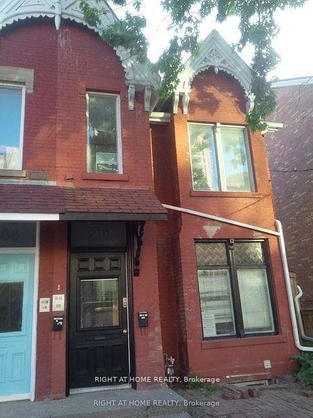 210 McCaul Street Unit Unit A, Downtown Toronto / Waterfront, ON M5T 1W5 - Photo 1