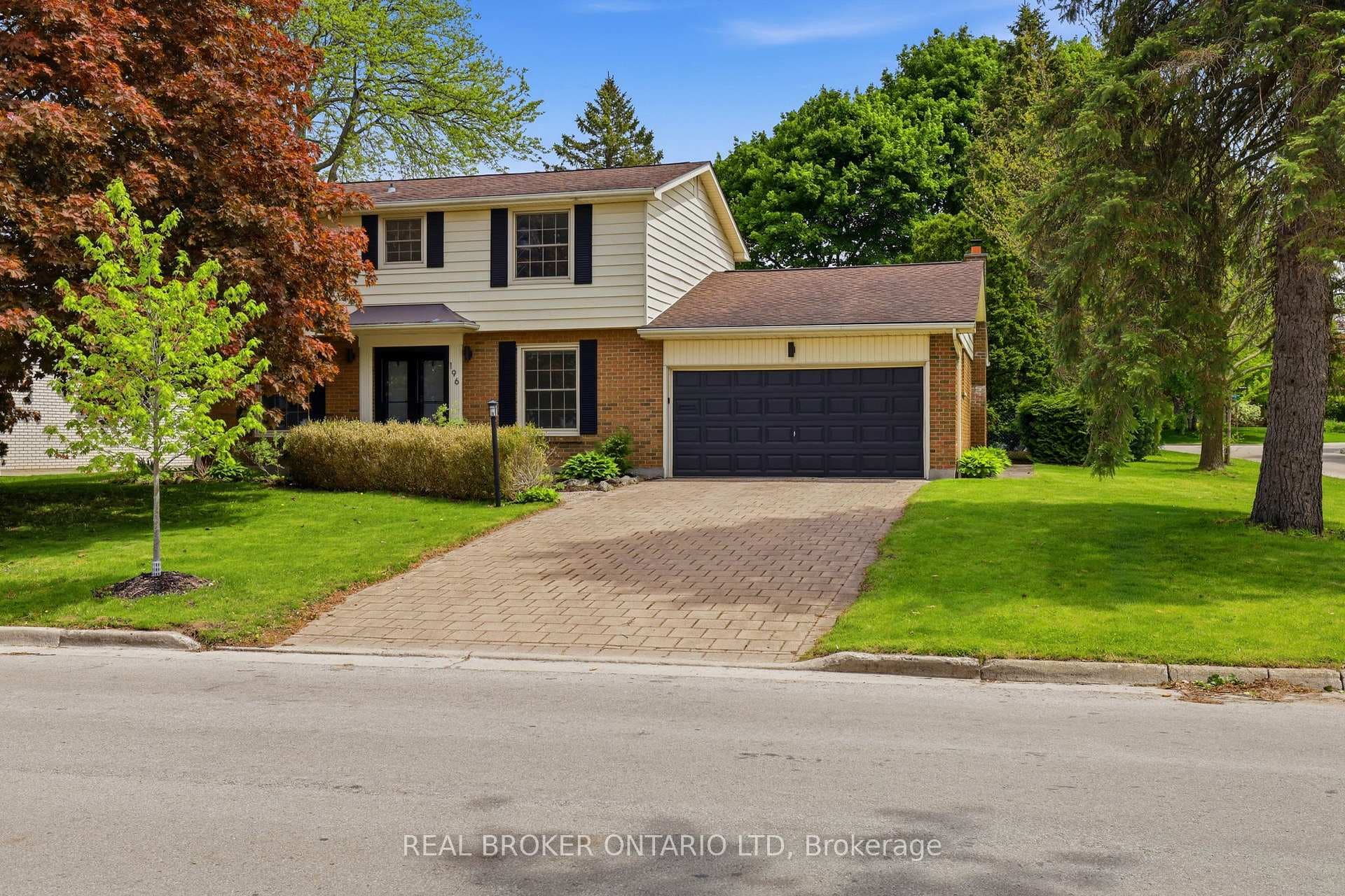 196 Wychwood Park, London North, ON N6G 1R9 - Photo 1