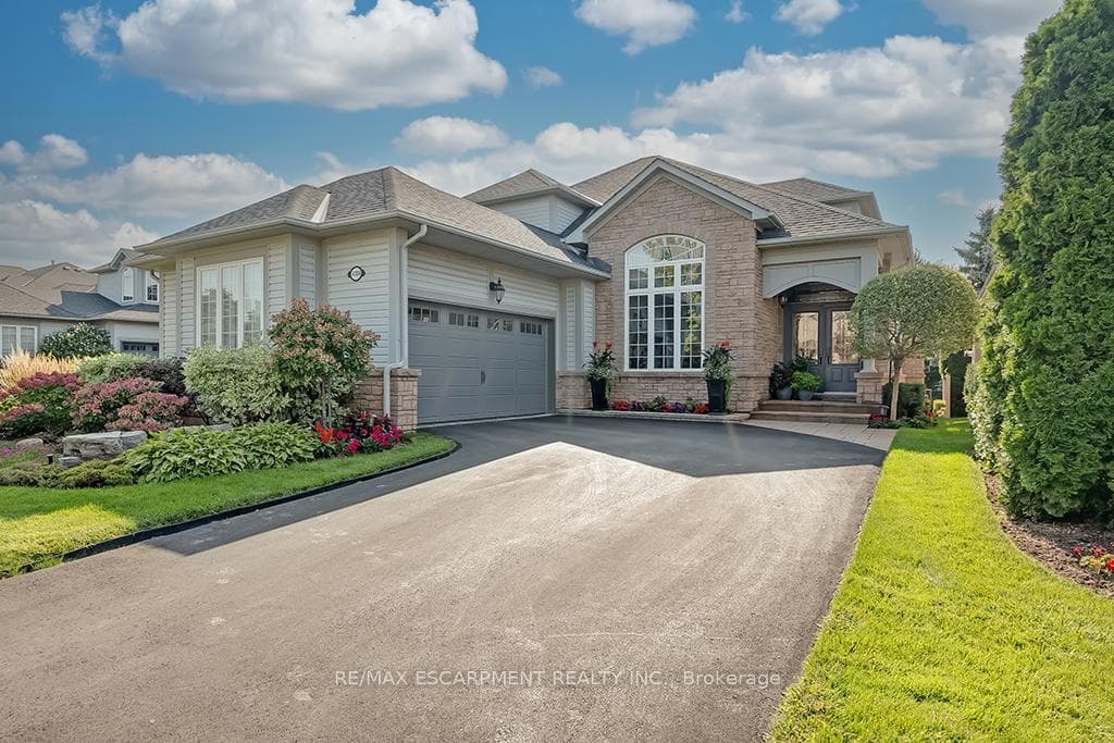 4304 Taywood Drive, Burlington, ON L7M 4S7 - Photo 1