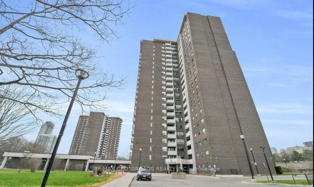 5 Old Sheppard Avenue Unit 503, Hillcrest Village / Bayview Village, ON M2J 4K3 - Photo 1