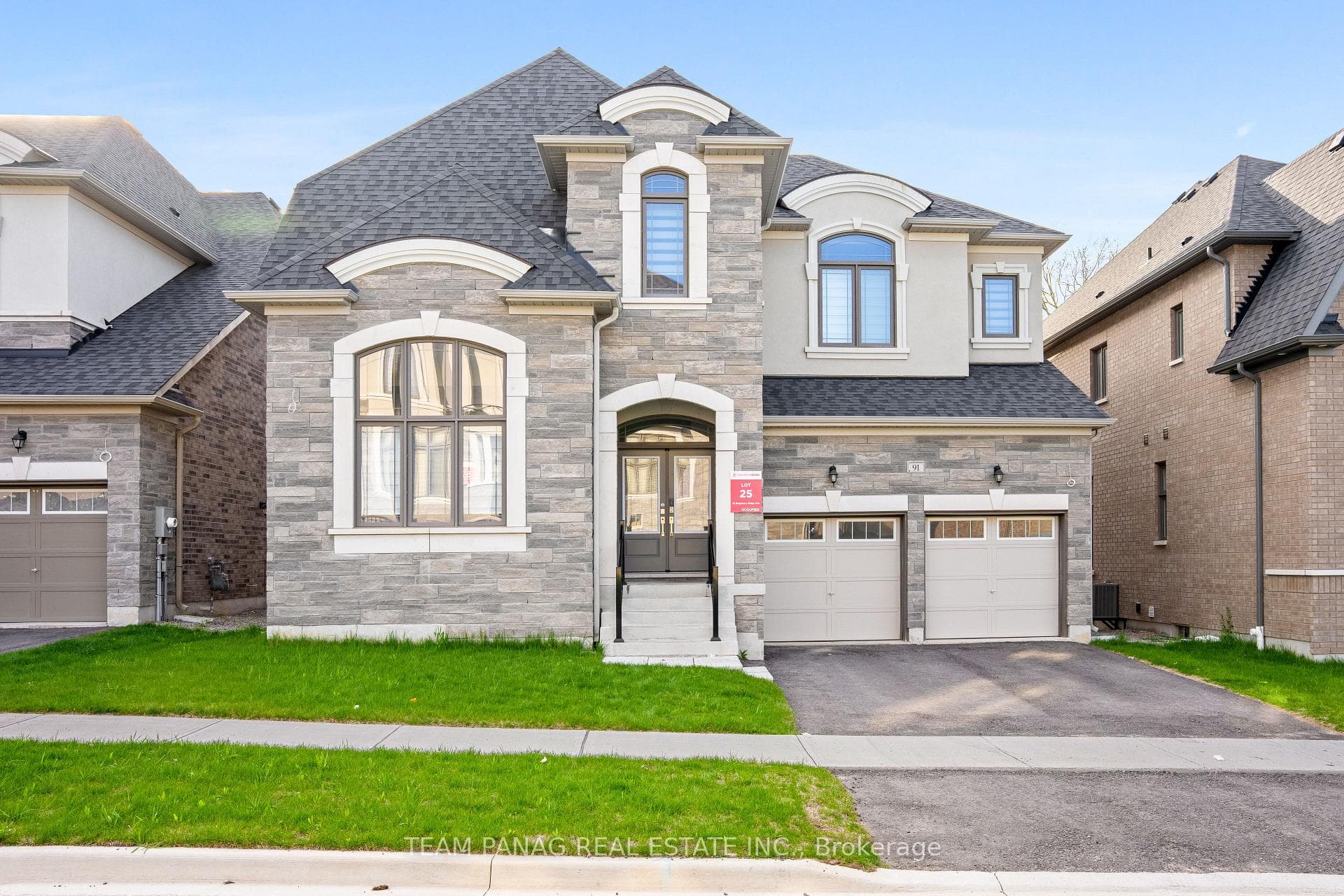 91 Raspberry Ridge Avenue, Caledon