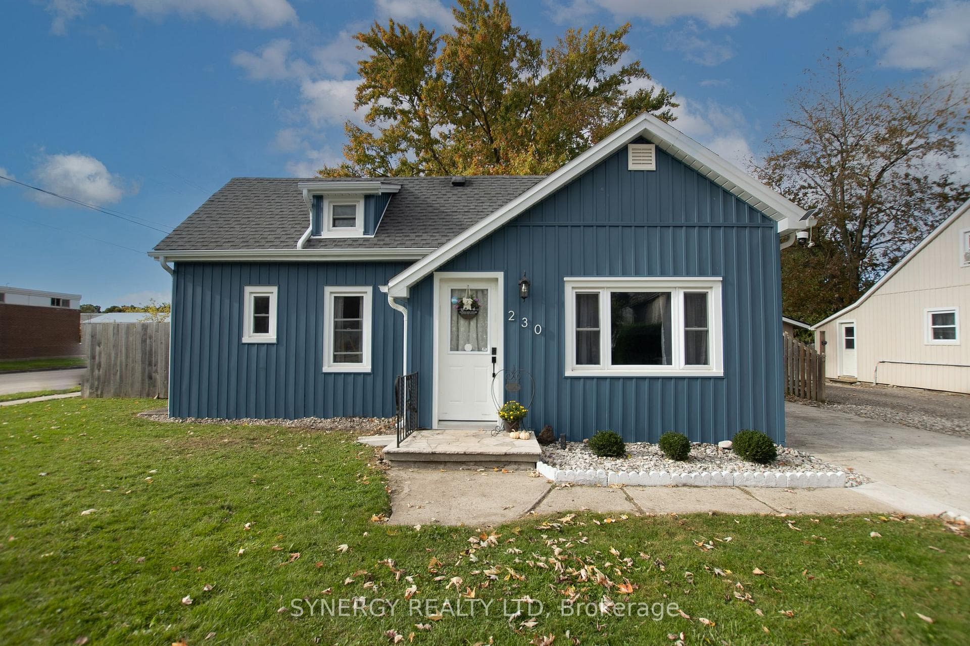 230 Currie Street, Southwest Middlesex, ON N0L 1M0 - Photo 1