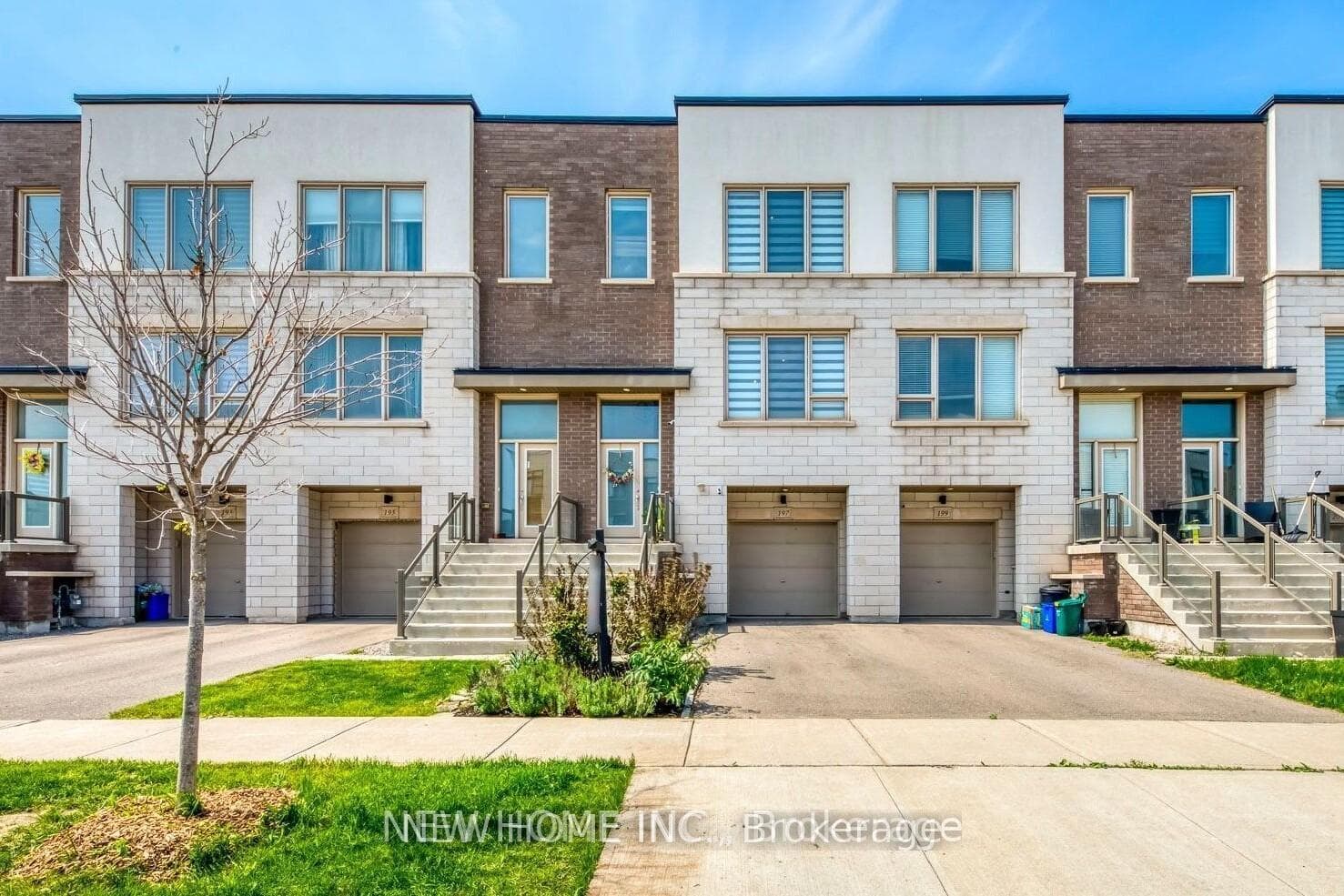 197 Wheat Boom Drive, Oakville, ON L6H 0M1 - Photo 1