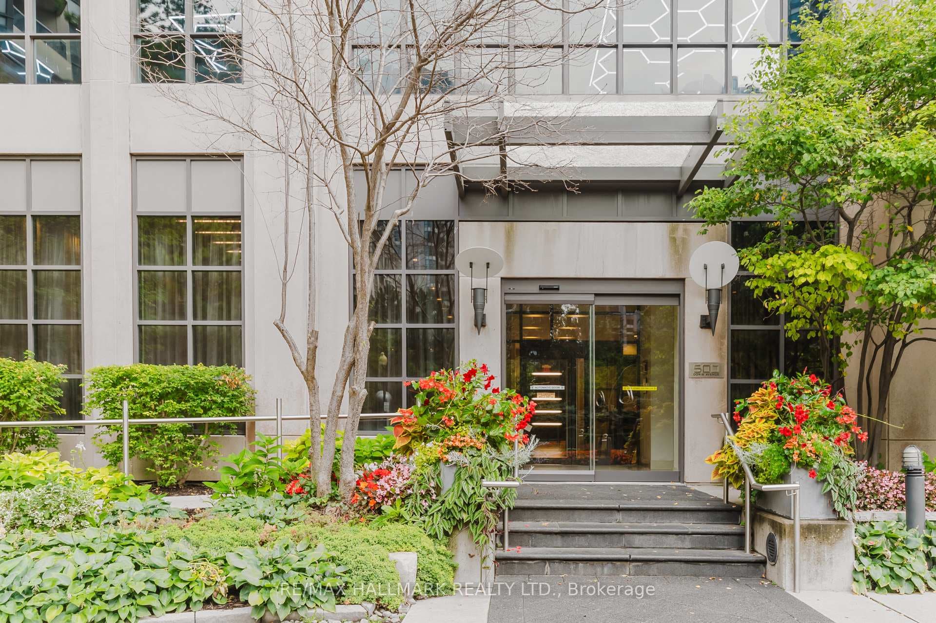 500 Doris Avenue Unit 929, Willowdale / Newtonbrook, ON M2N 0C1 - Photo 1