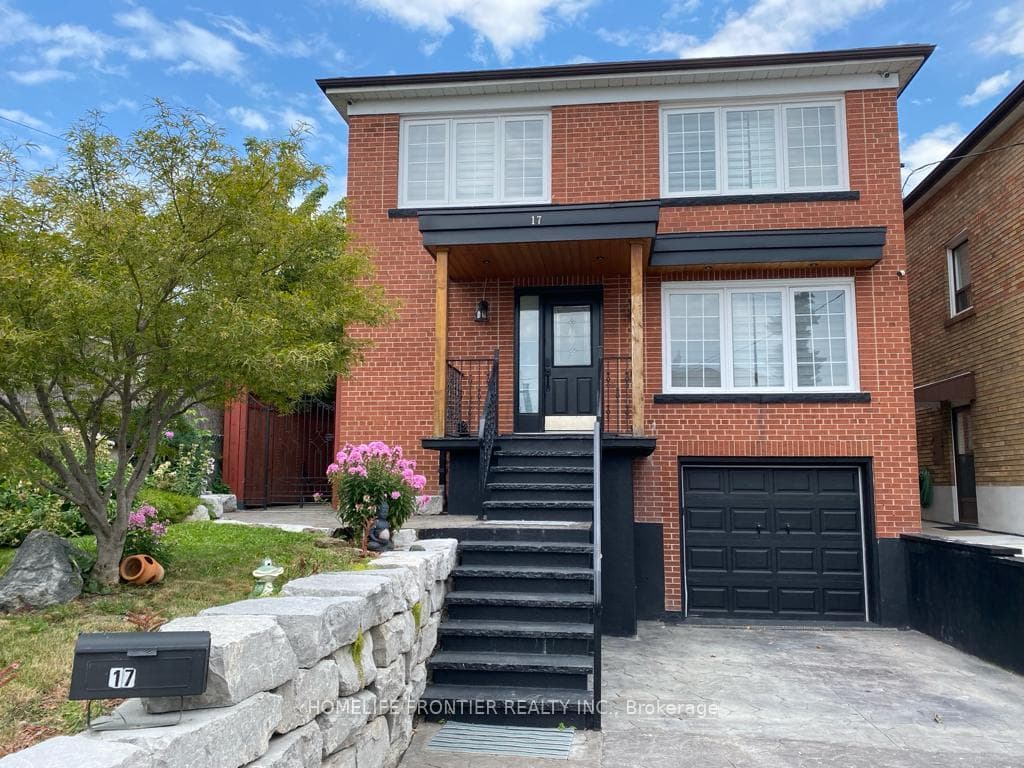 17 BERTRAM Street, York / Weston, ON M6M 3S3 - Photo 1
