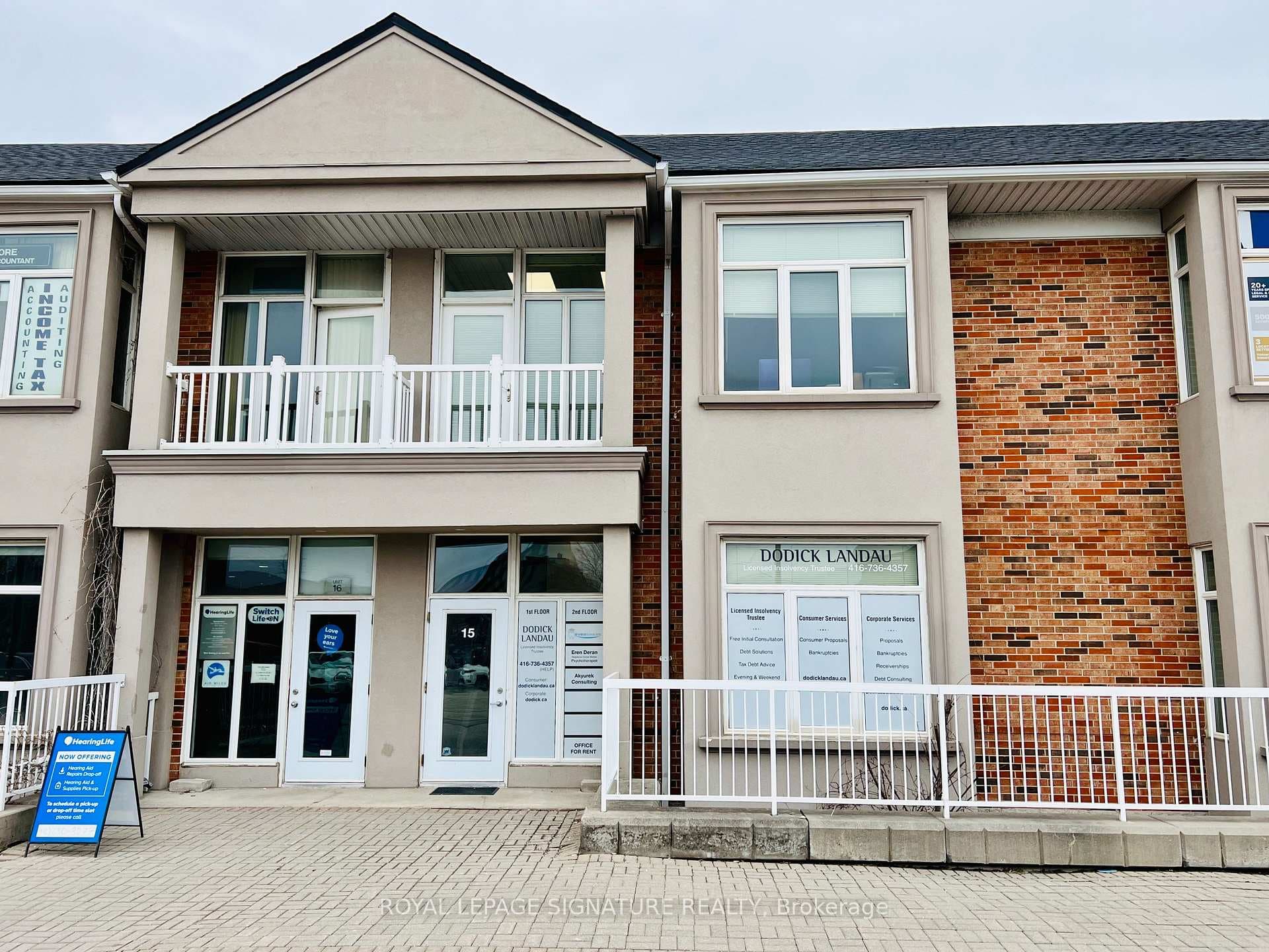 951 Wilson Avenue Unit 15U #2, Downsview / Black Creek, ON M3K 2A7 - Photo 1
