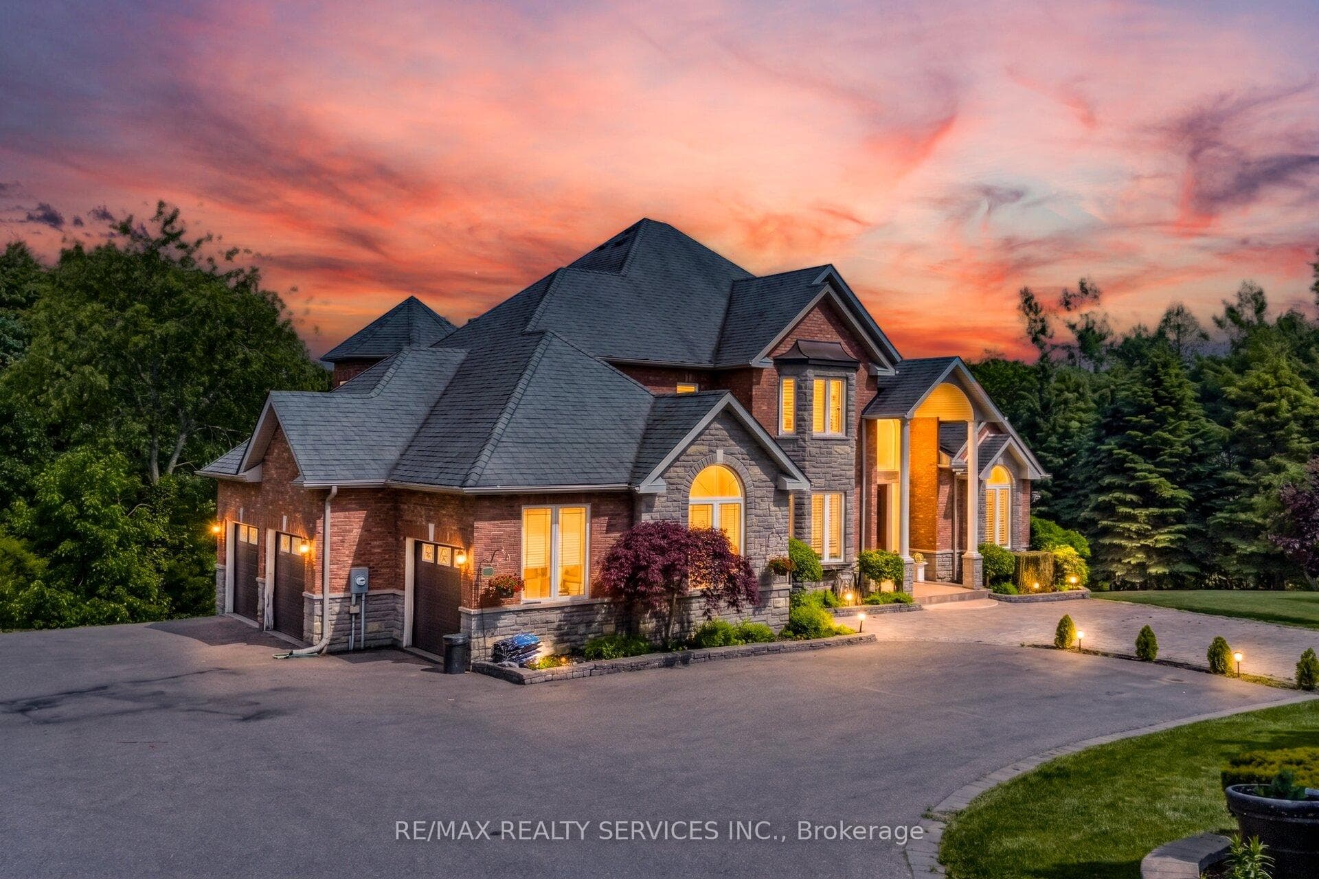 3 Valley Hill Drive, Caledon, ON L7E 0B8 - Photo 1