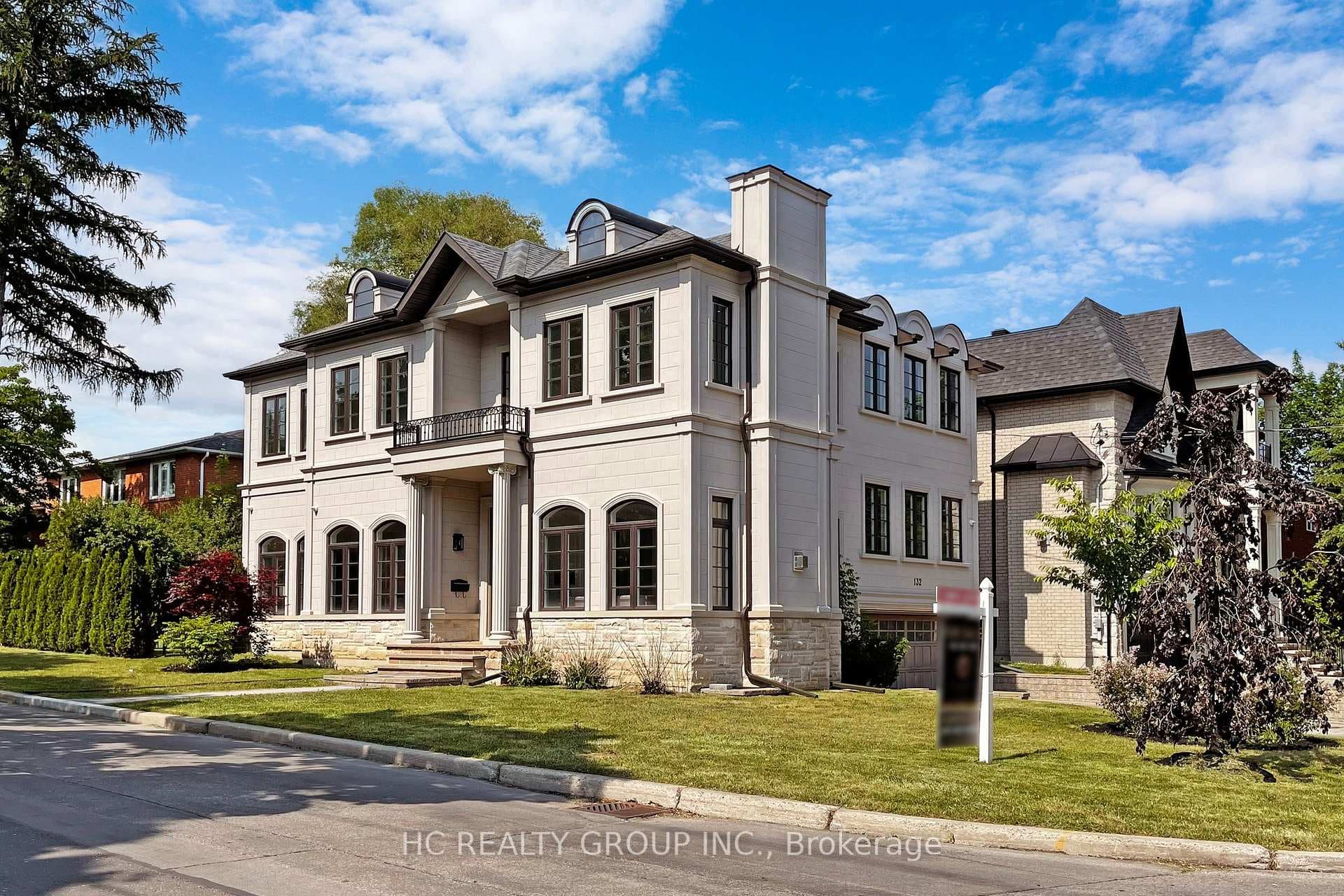 132 Byng Avenue, Willowdale / Newtonbrook, ON M2N 4K7 - Photo 1