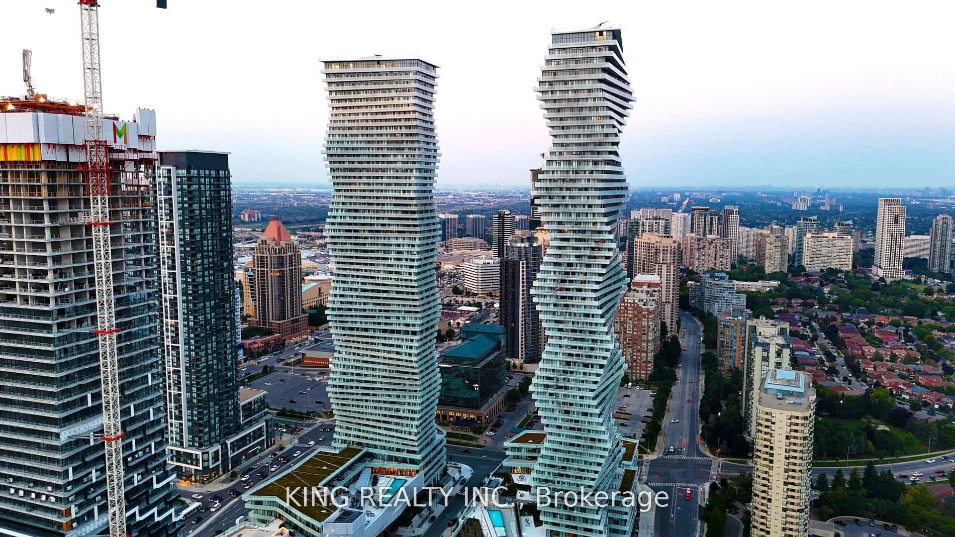 3900 Confederation Parkway Unit 2810, Mississauga, ON L5B 0M3 - Photo 1