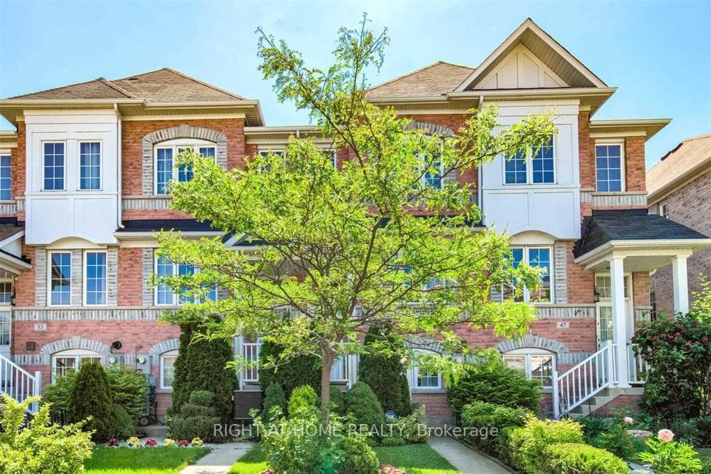 49 Wilkes Crescent, Dorset Park / Kennedy Park, ON M1L 0B4 - Photo 1
