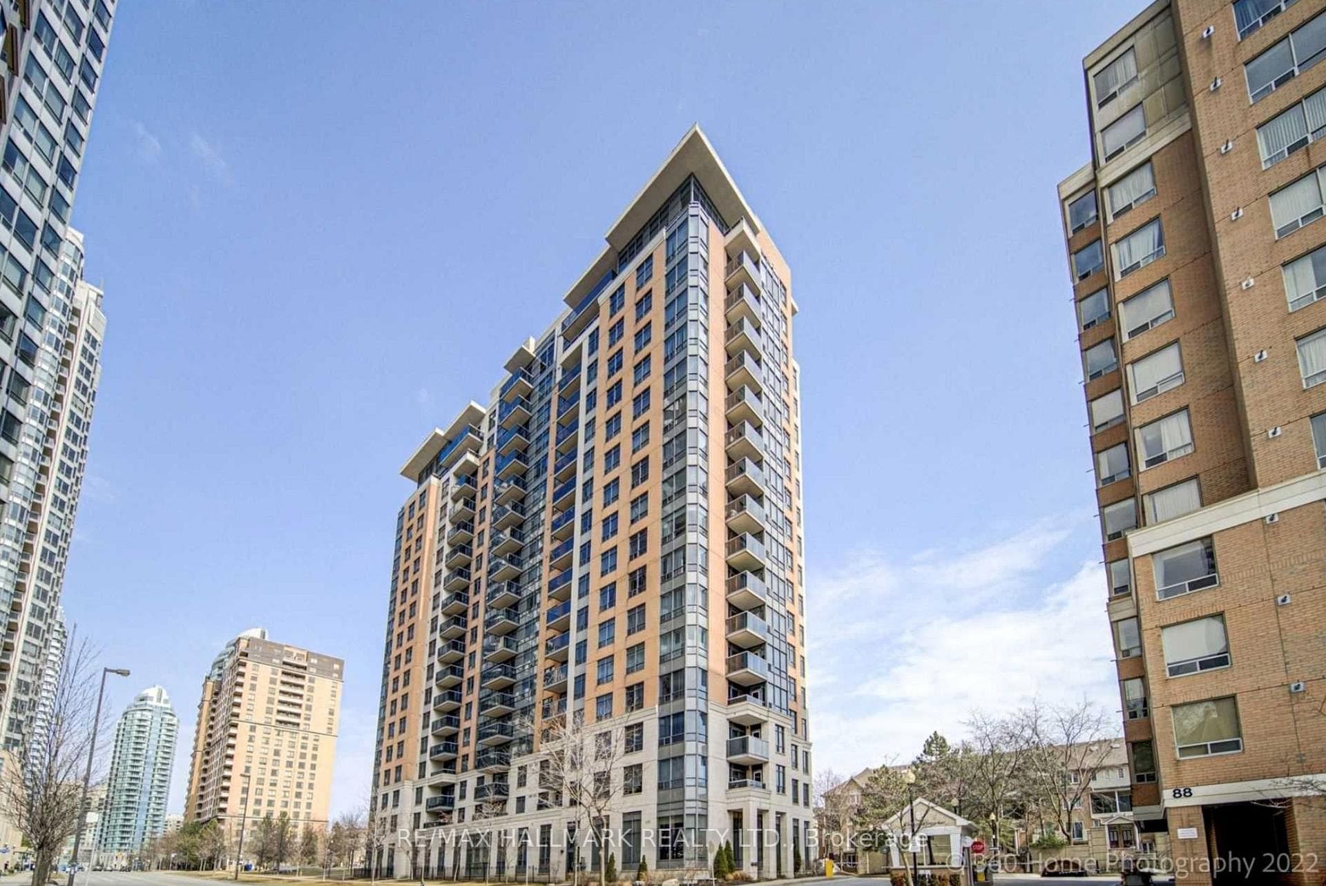 880 Grandview Way Unit 705, Willowdale / Newtonbrook, ON M2N 7B2 - Photo 1