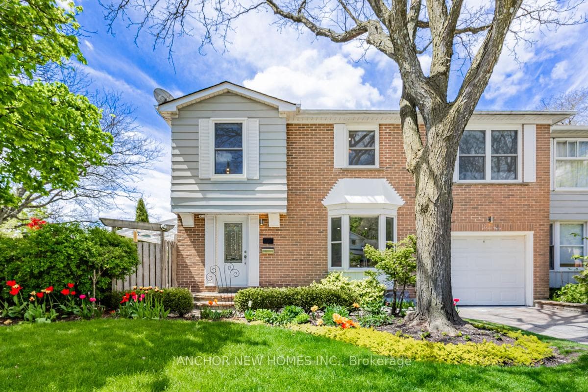 70 Lillooet Crescent, Richmond Hill