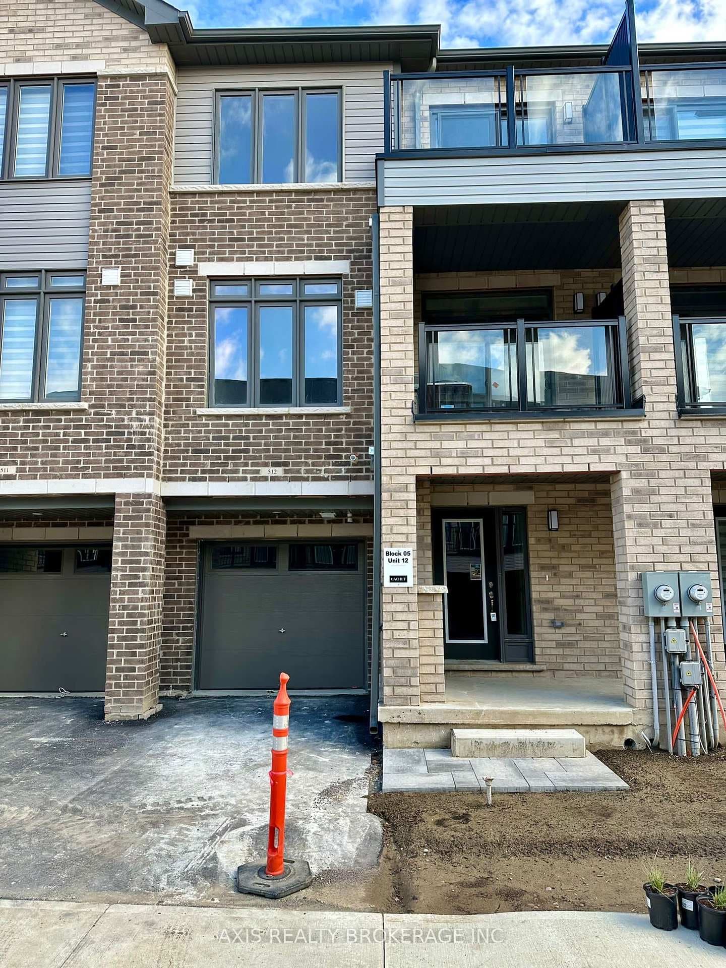 585 Colborne Street Unit 512, Brantford, ON N3S 3M7 - Photo 1