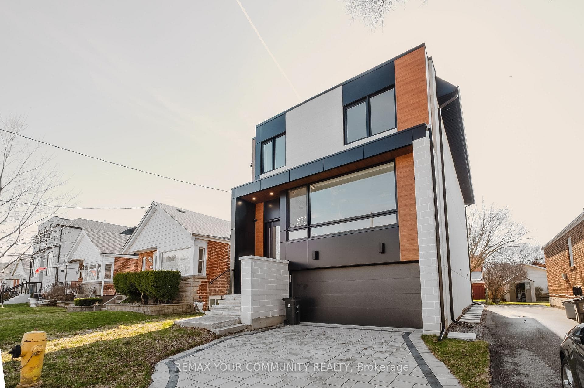 360 Woodmount Avenue, Danforth / East York, ON M4C 4A5 - Photo 1