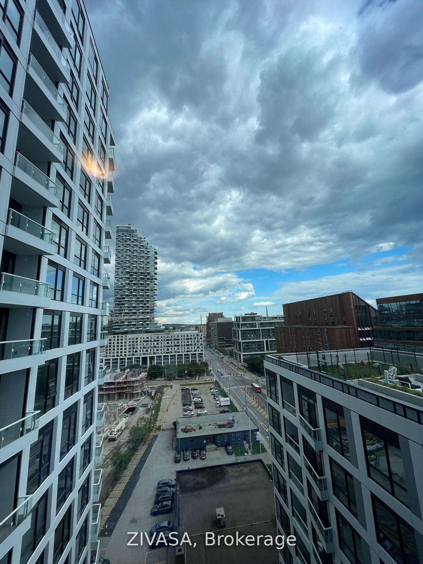 15 Richardson Street Unit 1311, Regent Park / Cabbagetown / St. James Town, ON M5A 1B4 - Photo 1