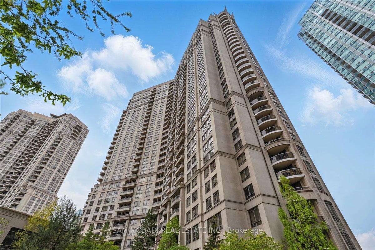3888 Duke Of York Boulevard Unit 3028, Mississauga, ON L5B 4P5 - Photo 1