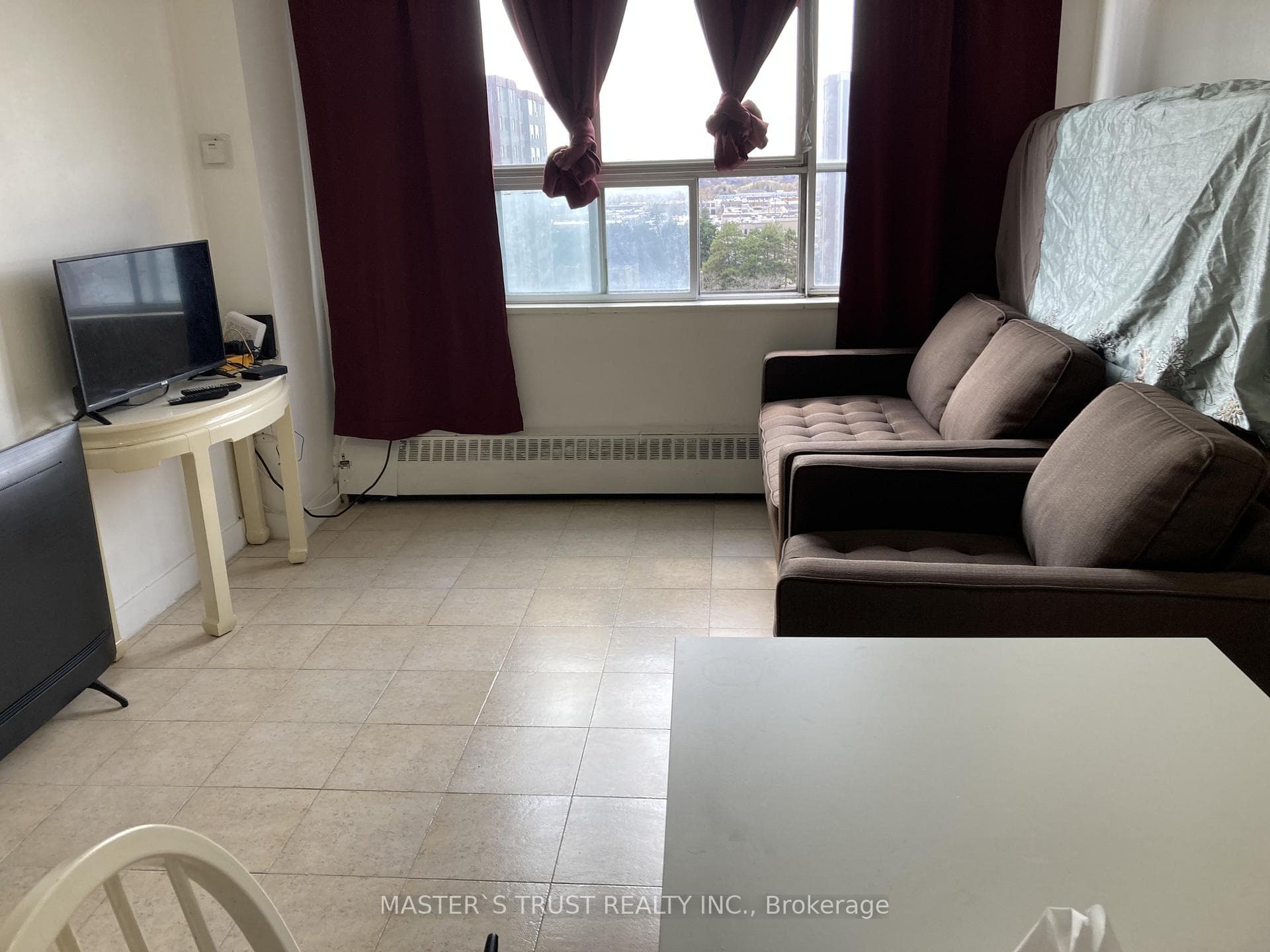 940 Caledonia Road Unit 908, York / Weston, ON M6B 3Y4 - Photo 1
