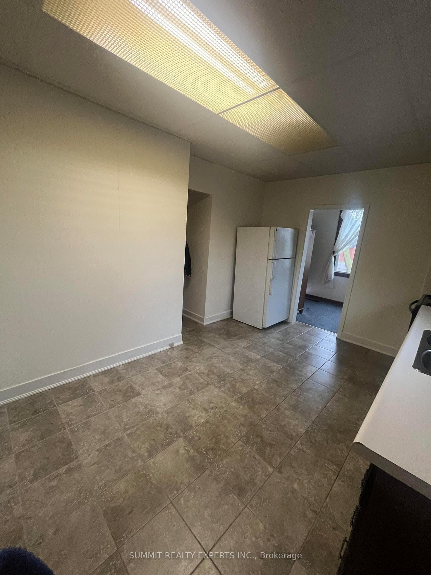 32 Lakeview Drive Unit 2, Hamilton