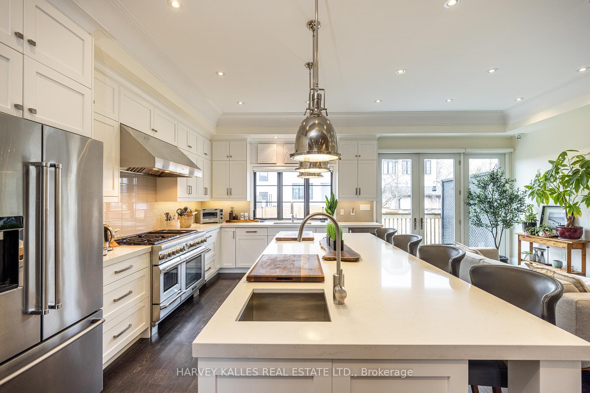 488 Arlington Avenue, Forest Hill / Deer Park, ON M6C 3A2 - Photo 1