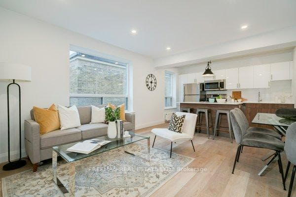 2707 Yonge Street Unit 107, Lawrence Park / Bedford Park, ON M4N 2H8 - Photo 1
