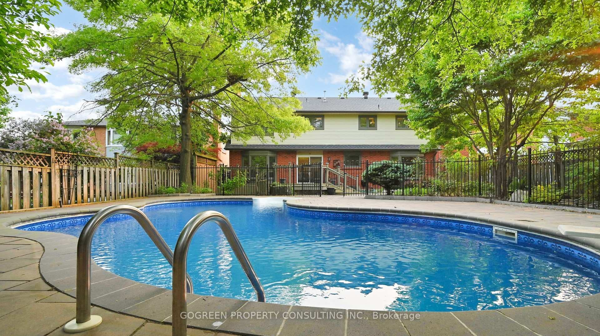 1469 Livery Lane, Oakville, ON L6M 2Y8 - Photo 1