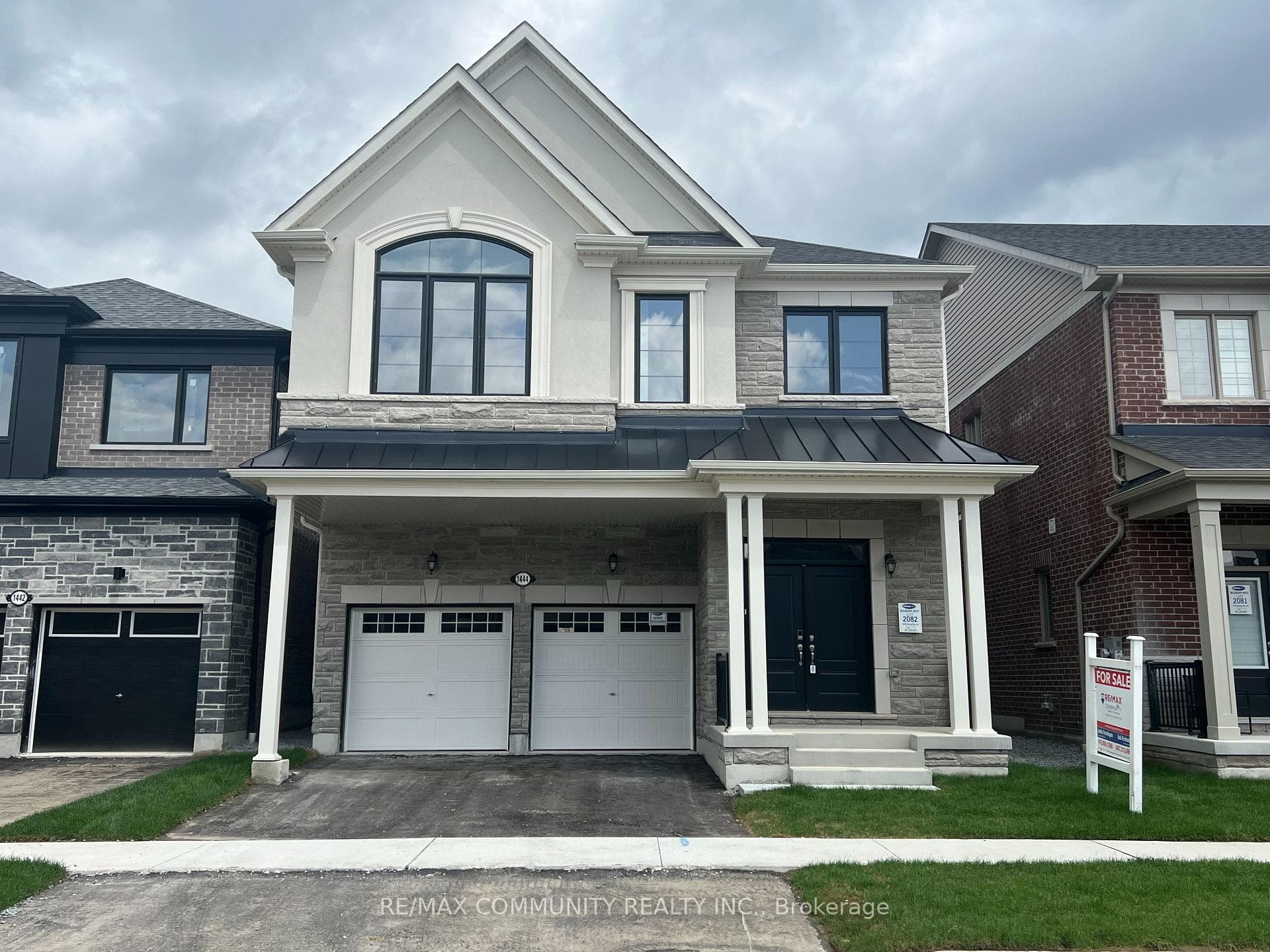 1444 Mourning Dove Lane, Pickering, ON L1X 0N8 - Photo 1