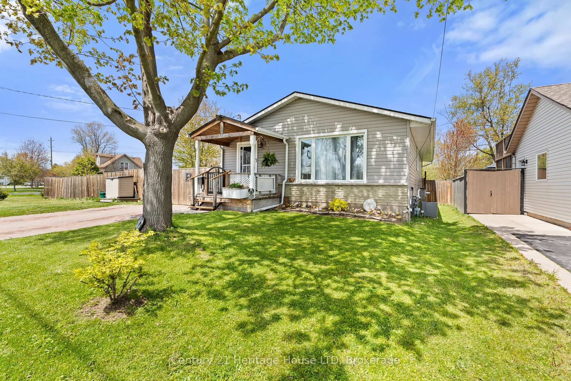 369 Washington Road, Fort Erie