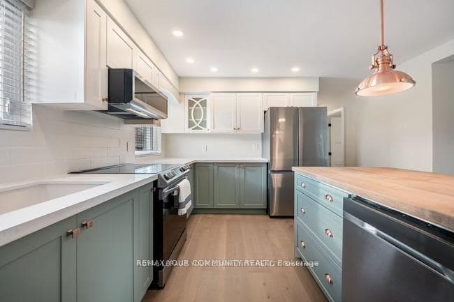 42 Lockerbie Avenue Unit Main, York / Weston, ON M9N 3A2 - Photo 1