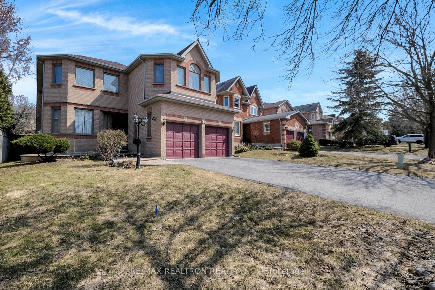 10 Chiswick Crescent, Aurora, ON L4G 6N9 - Photo 1