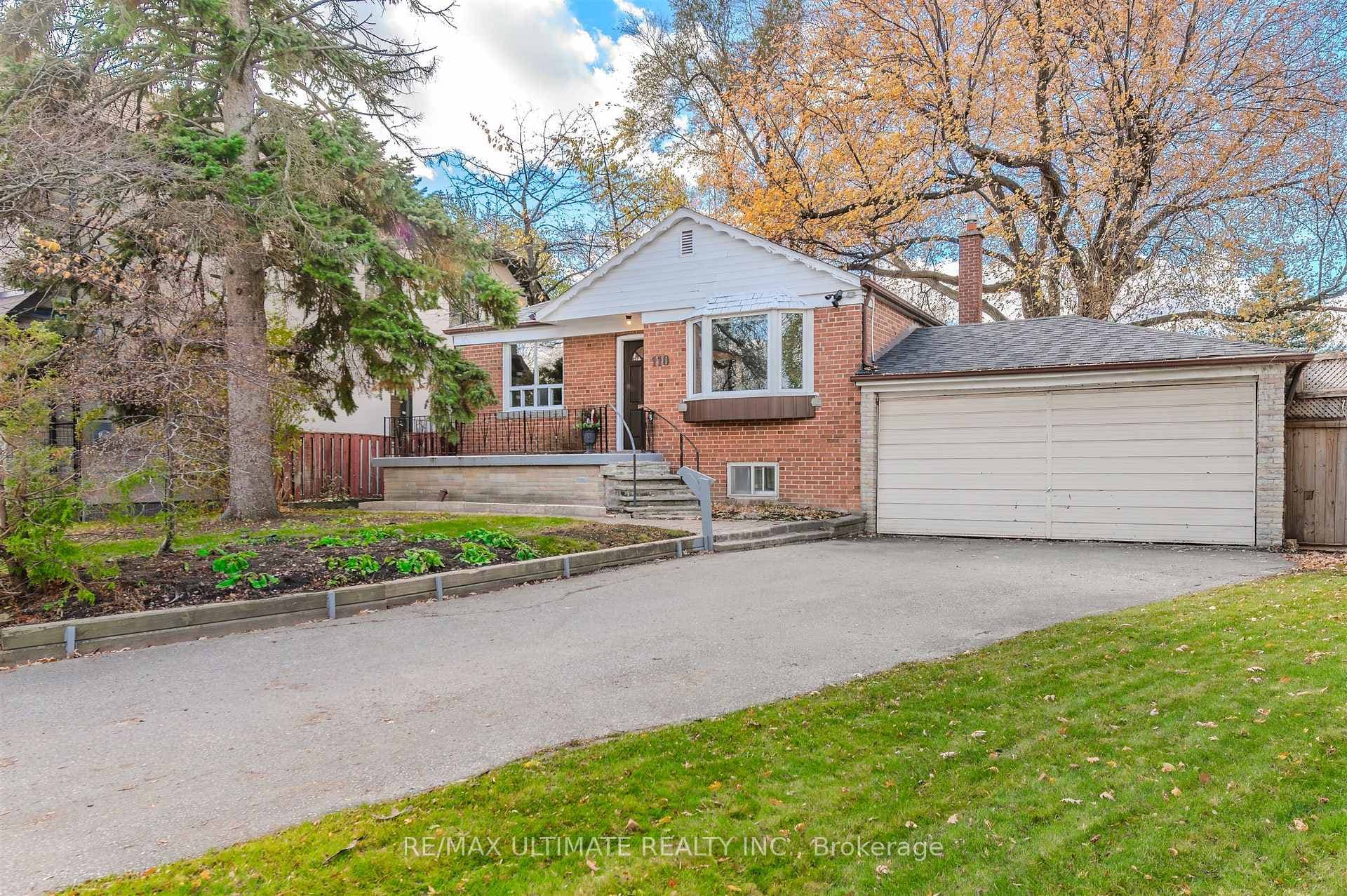 110 De Quincy Boulevard, North York (Bathurst Manor / Clanton Park), ON M3H 1Y9 - Photo 1