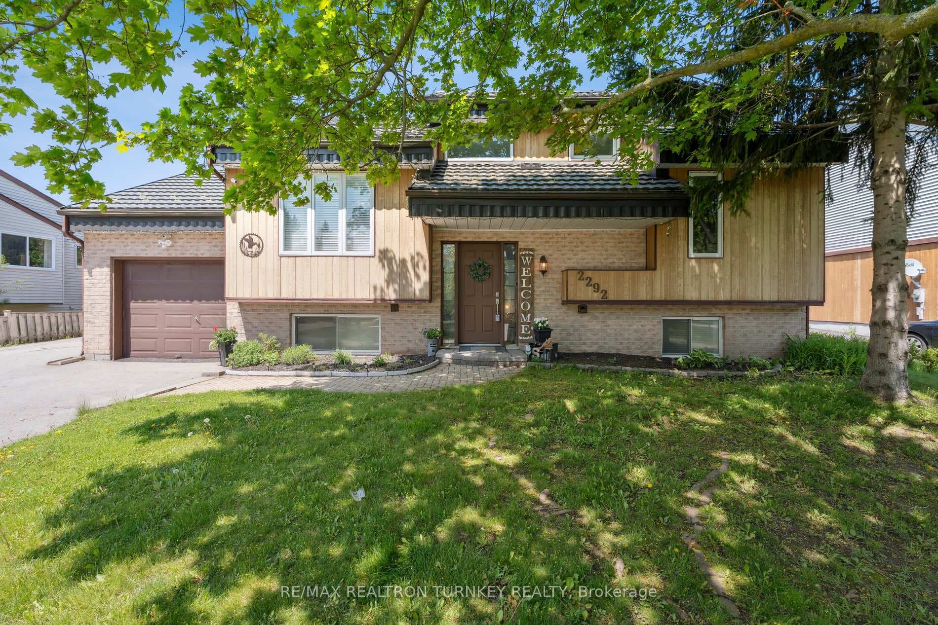 Beautiful Raised Bungalow!