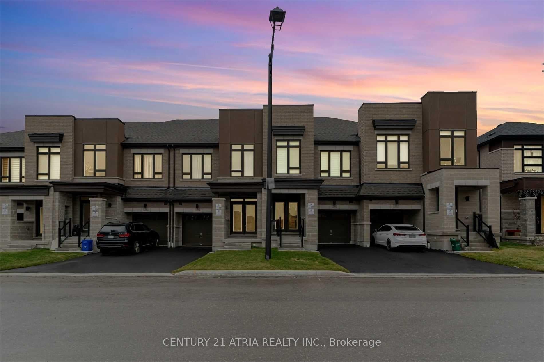 22 Hewison Avenue, Richmond Hill, ON L4S 0J1 - Photo 1