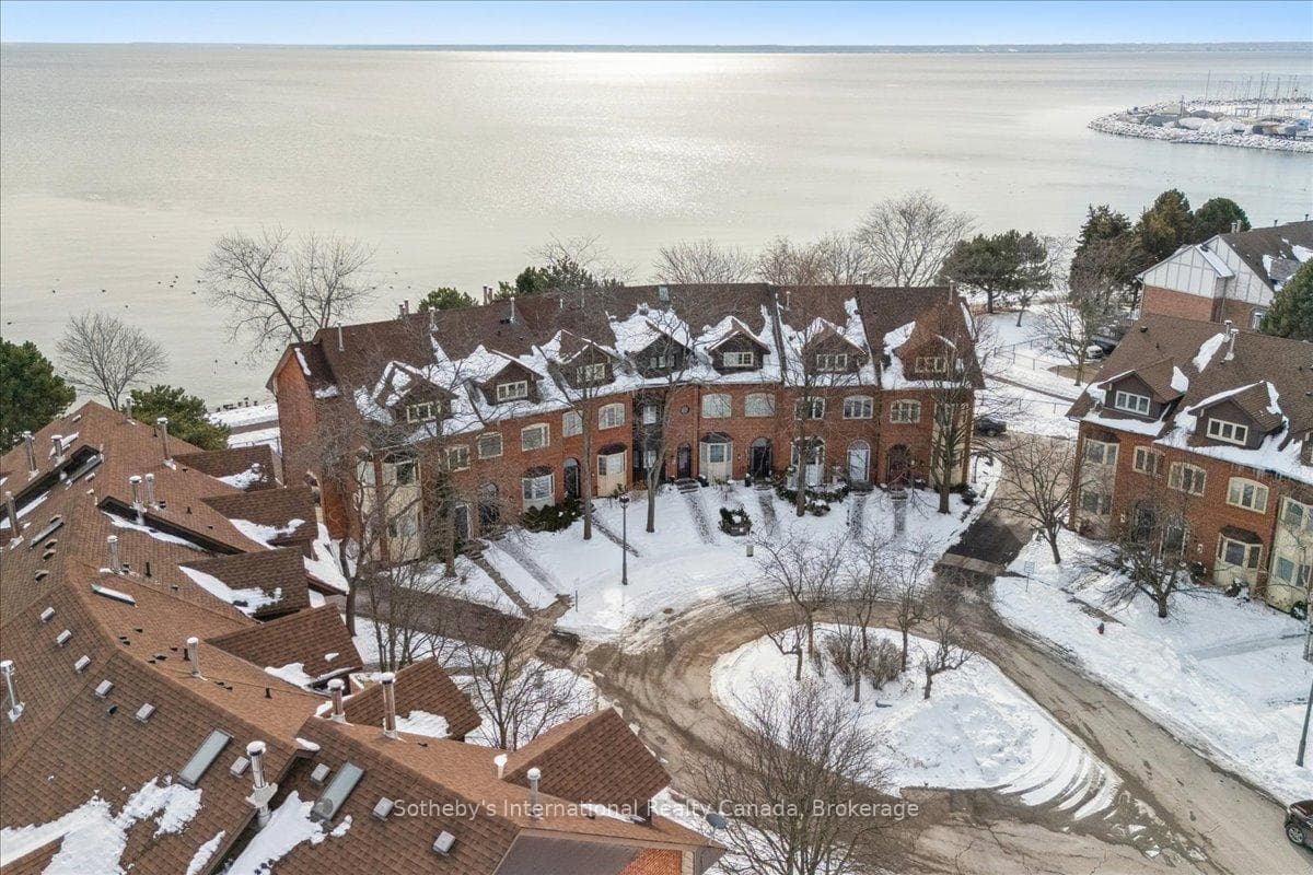 10 Southwind Terrace, Oakville