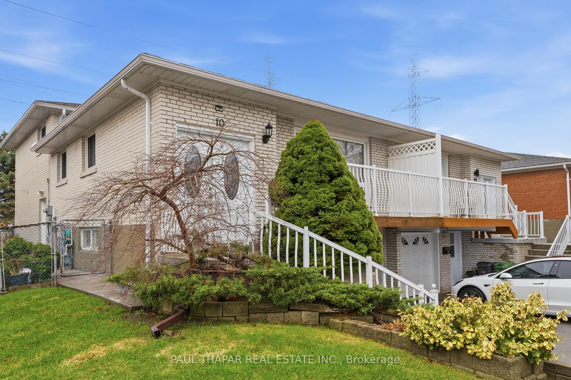 10 Castlebury Crescent, Toronto C15