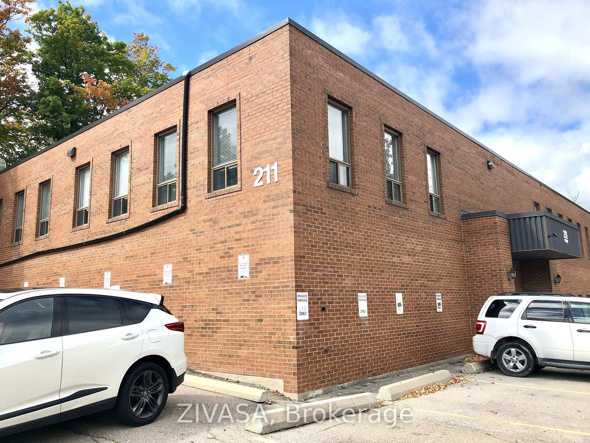 211 Watline Avenue Unit 210, Mississauga, ON L4Z 1P3 - Photo 1