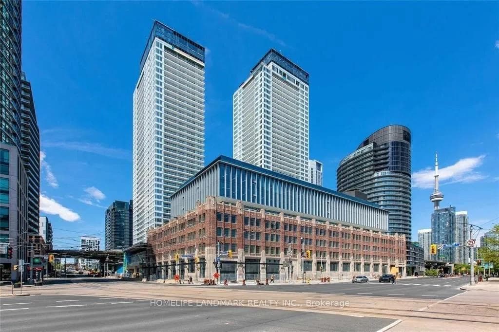 17 Bathurst Street Unit 4502, Downtown Toronto / Waterfront, ON M5V 0N1 - Photo 1