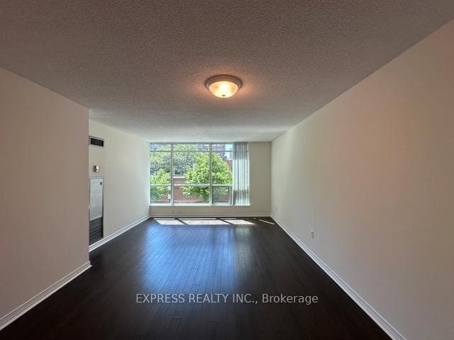 942 Yonge Street Unit 221, Toronto C02