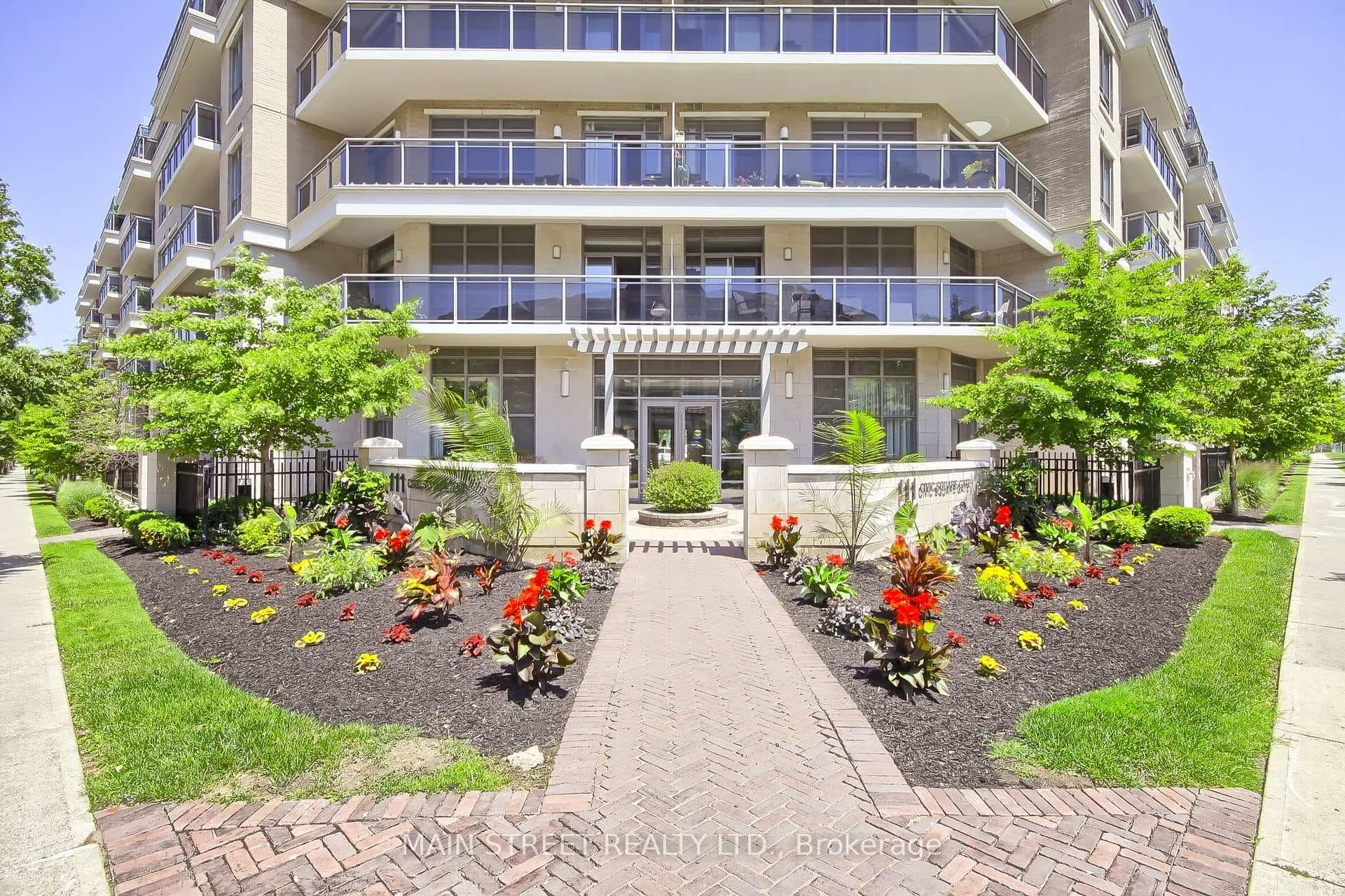 111 Civic Square Gate Unit 619, Aurora, ON L4G 0S6 - Photo 1