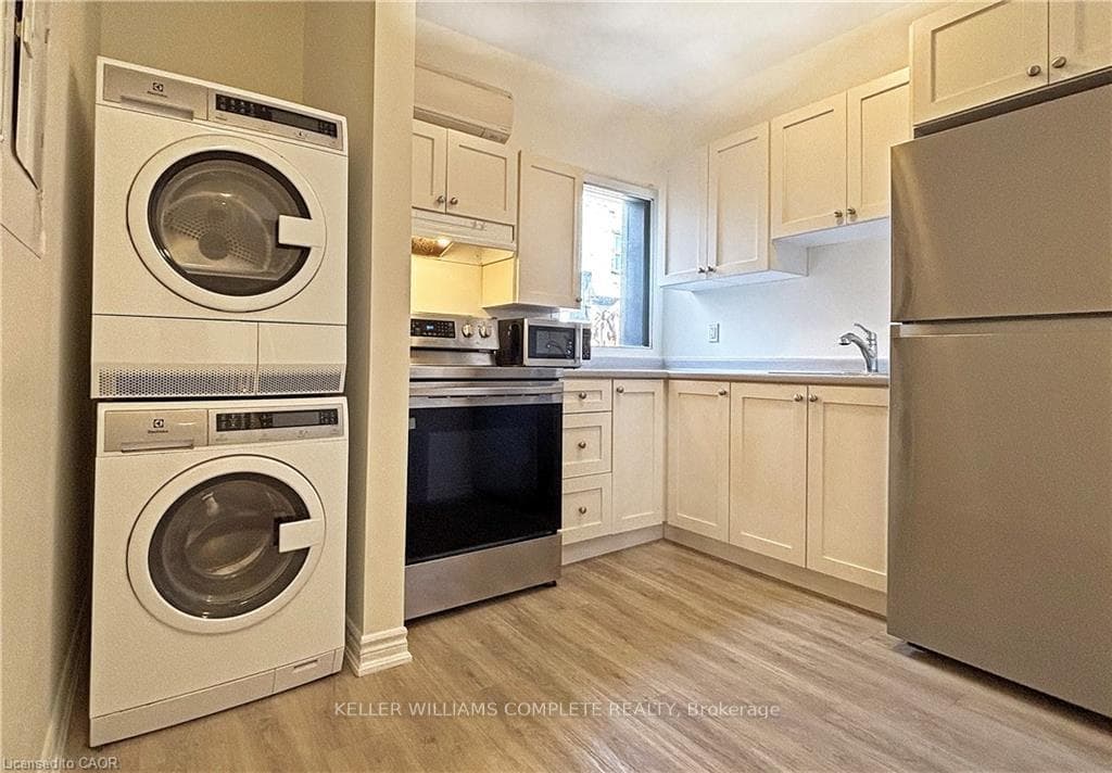 76 Wentworth Street Unit 2, Hamilton, ON L8N 2Y9 - Photo 1
