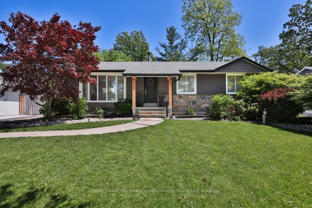 5188 Meadowhill Road, Burlington, ON L7L 3L1 - Photo 1