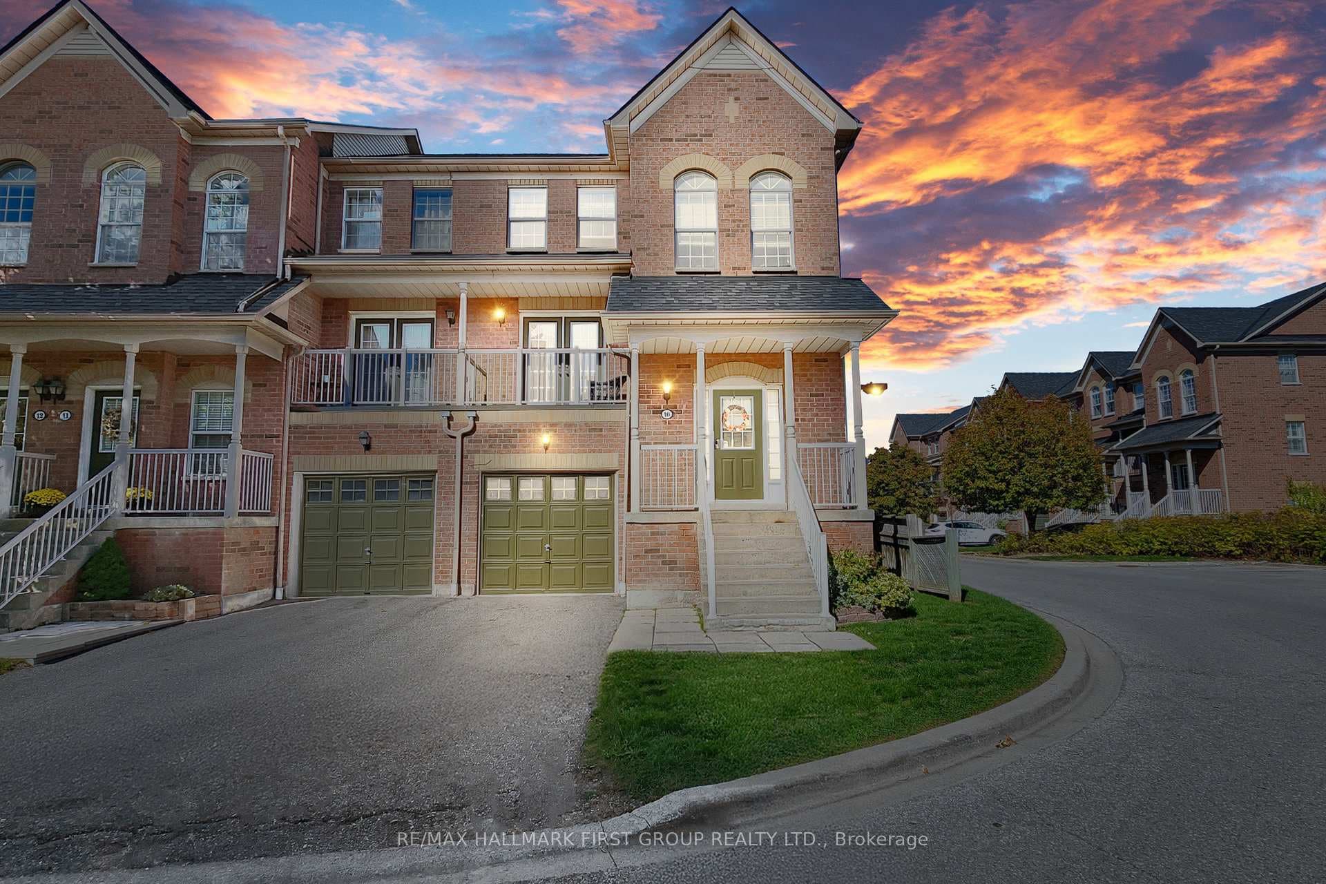 575 Steeple Hill Unit 10, Pickering, ON L1V 7E4 - Photo 1