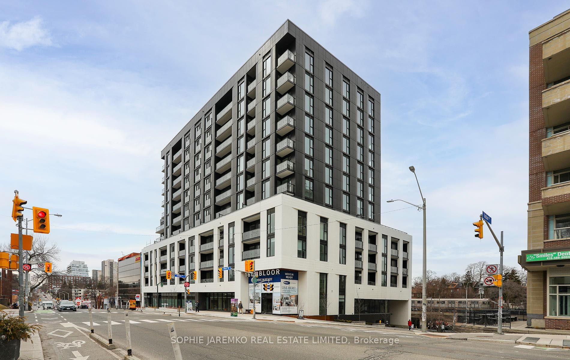 1660 Bloor Street Unit 412, Bloor West Village / Swansea, ON M6P 1A8 - Photo 1
