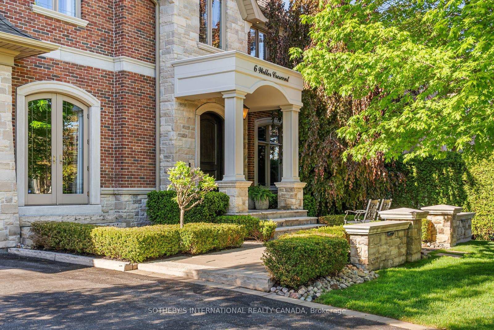 6 Weller Crescent, Vaughan, ON L6A 1E4 - Photo 1