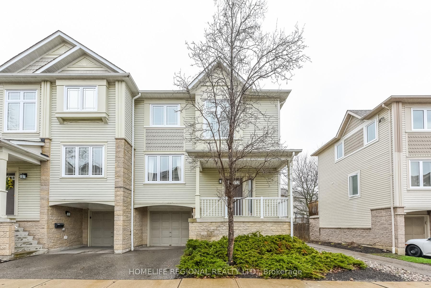 7105 Branigan Gate Unit 72, Mississauga, ON L5N 7S2 - Photo 1