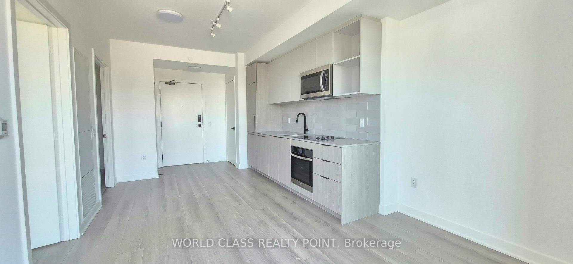 1185 Dupont Street Unit 1604, Bloor West Village / Swansea, ON M6H 0G5 - Photo 1