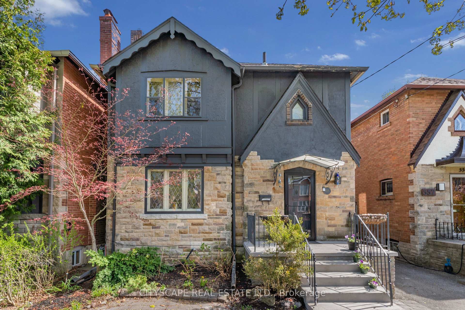 555 Castlefield Avenue, Lawrence Park / Bedford Park, ON M5N 1L7 - Photo 1