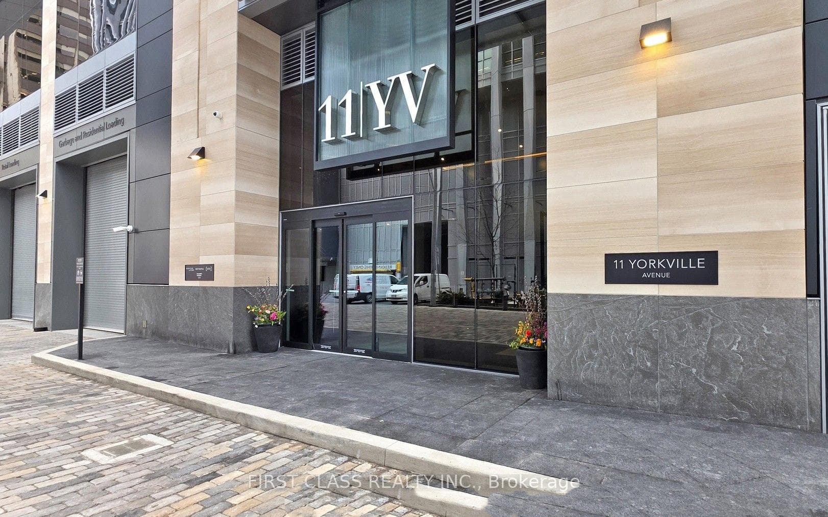 11 Yorkville Avenue Unit 1714, Annex / Yorkville / Summerhill, ON M4W 0B7 - Photo 1