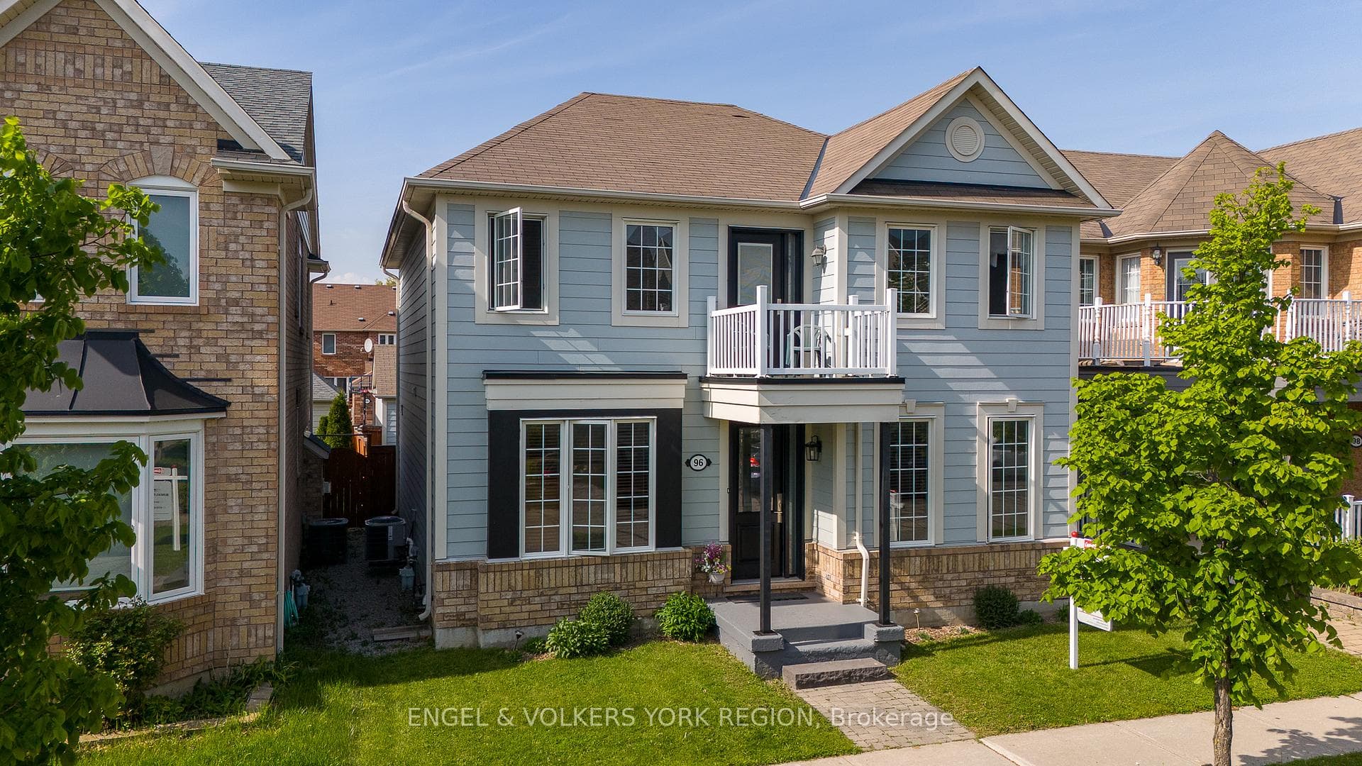 96 Morning Dove Drive, Markham
