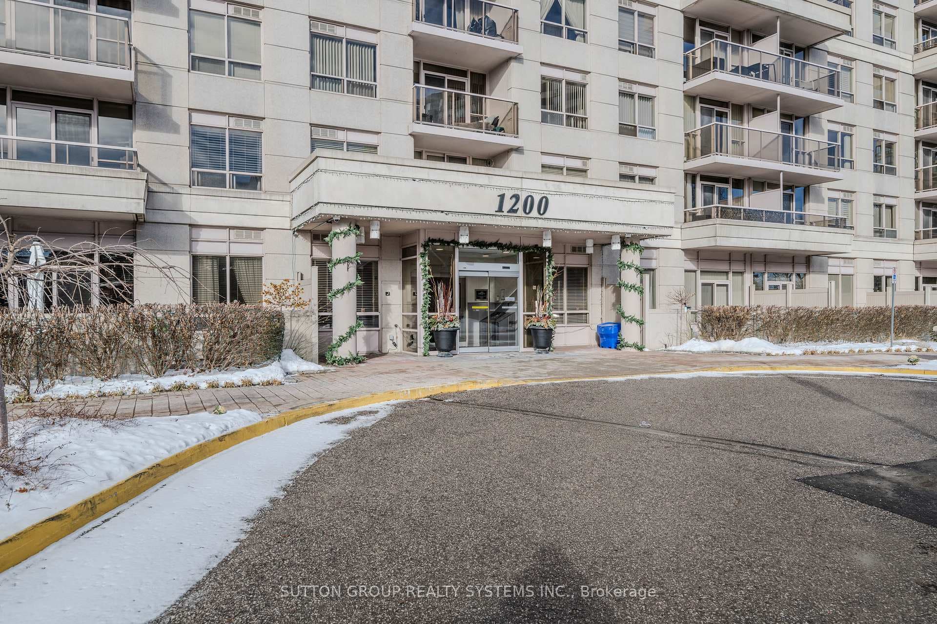 1200 The Esplanade North Road Unit 317, Pickering, ON L1V 6V3 - Photo 1