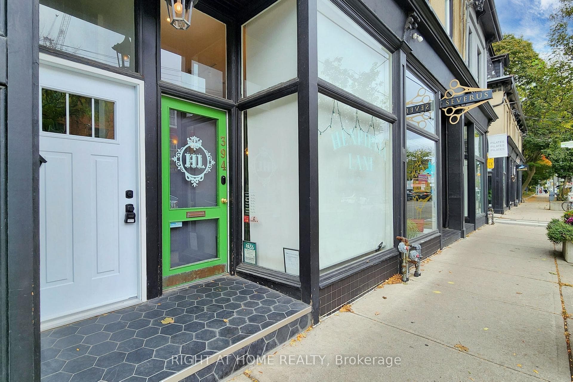 394 King Street, Regent Park / Cabbagetown / St. James Town, ON M5A 1K9 - Photo 1